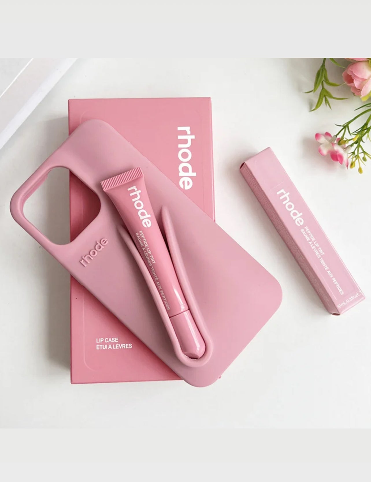 Rhode Lipstick + Case - Розов